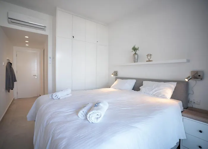 Lighthouse Family With Private Pool Apartmán