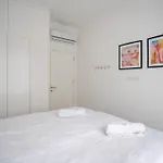 Lighthouse Family With Private Pool Apartman Kerínia