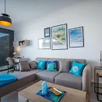 Lighthouse Family With Private Pool