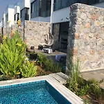 Lighthouse Family With Private Pool
