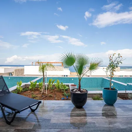 Apartment Oceanfront Oasis With Private Pool Stunning Views *