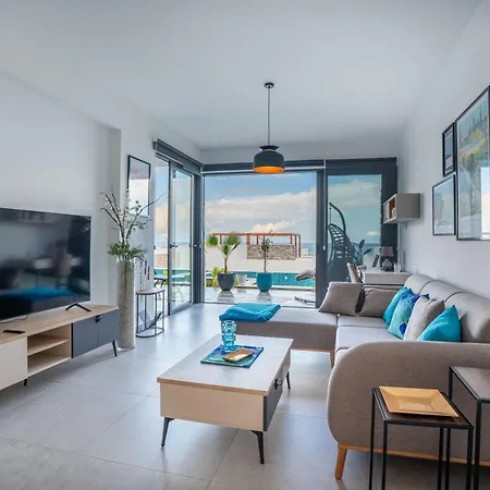 Oceanfront Oasis With Private Pool Stunning Views * Kyrenia (Northern Cyprus)