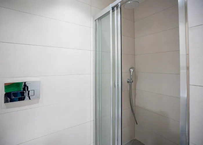 Lighthouse Family With Private Pool *