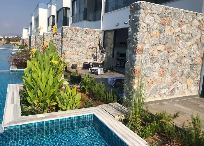 Lighthouse Family With Private Pool